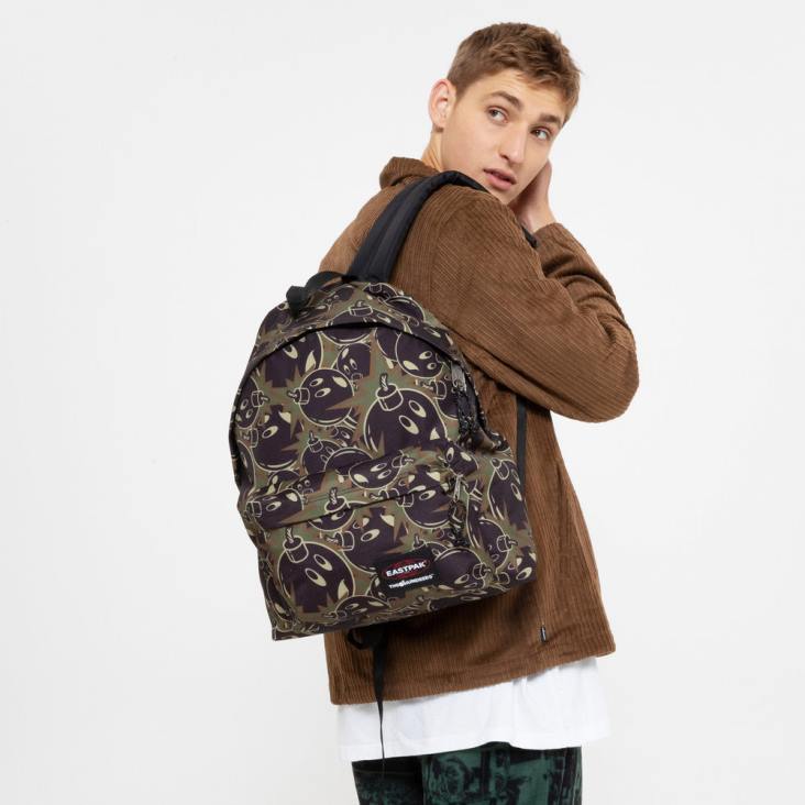 eastpak_padded_pakr_hundreds_camo_ltzj1_backpacks.jpg Eastpak PADDED PAK'R Hundreds Camo LTZJ1 Backpacks - Image 1