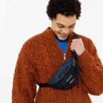 Eastpak Springer PAC-MAN Pacman Maze LTZJ263 Shoulder Bags