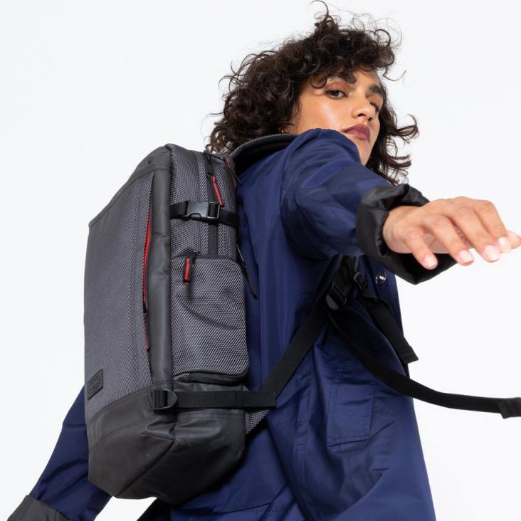eastpak_tecum_m_cnnct_accent_grey_ltzj147_backpacks.jpg Eastpak Tecum M CNNCT Accent Grey LTZJ147 Backpacks - Image 1
