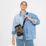 Eastpak The One CNNCT Realtree Camo LTZJ256 Shoulder Bags - Image 8