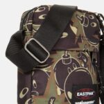 Eastpak THE ONE Hundreds Camo LTZJ253 Shoulder Bags - Image 3