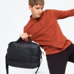 Eastpak Acton CNNCT Coat LTZJ278 Shoulder Bags - Image 16