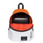 Eastpak Day Pak'R Simpsons Duff LTZJ28 Backpacks - Image 2