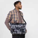 Eastpak Delegate + Kiss Grunge Ultra Marine LTZJ274 Shoulder Bags - Image 7