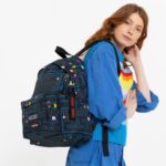 Eastpak Padded Pak'r PAC-MAN Pacman Maze LTZJ2 Backpacks - Image 10