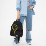 Eastpak Padded Pak'r Smiley Graffiti Black LTZJ3 Backpacks - Image 8
