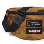 Eastpak Springer Ng Giraffe LTZJ270 Shoulder Bags - Image 4