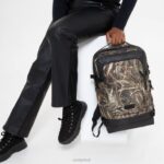 Eastpak Tecum L Realtree Camo LTZJ17 Backpacks - Image 9